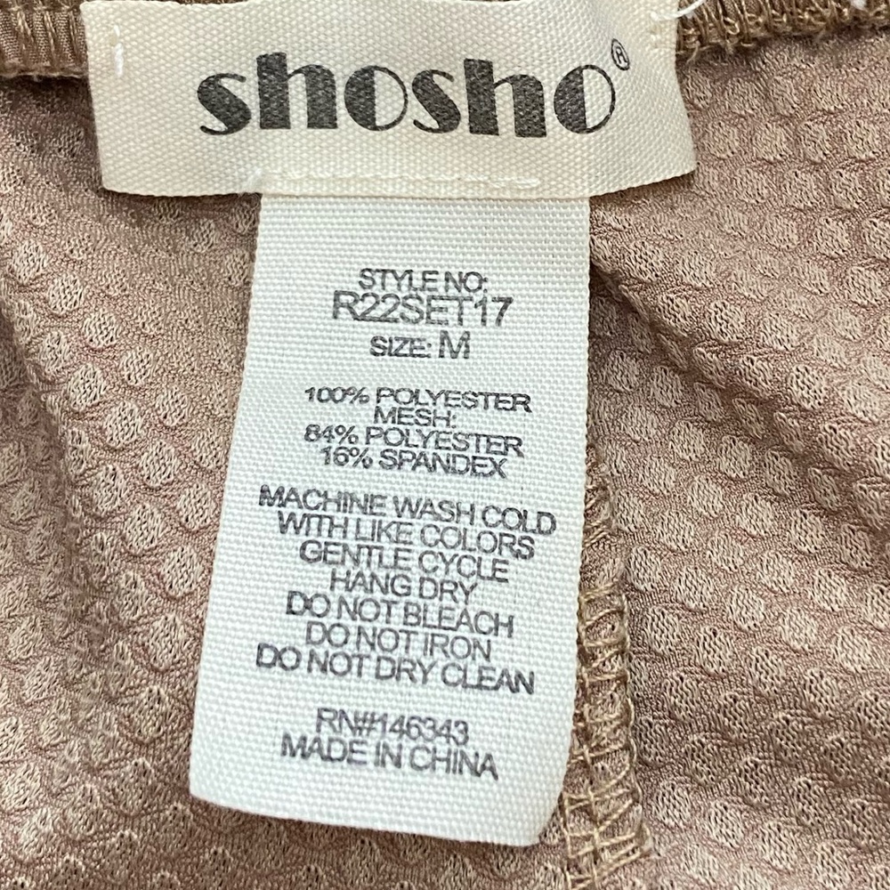 SHOSHO SHORTS - Picture 3 of 3